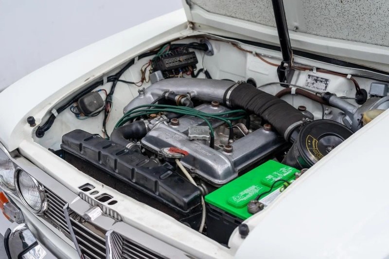 1,6 литра, 2 карбюратора Weber, 98 лошадей! Alfa Romeo Giulia Super 1967 г.в.