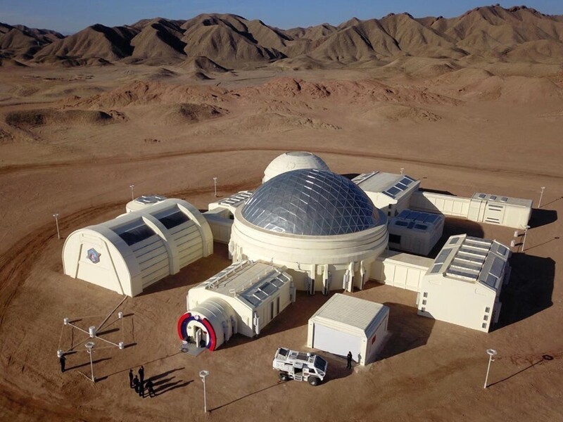 Эта исследовательская станция в пустыне построена для имитации жизни на Марсе