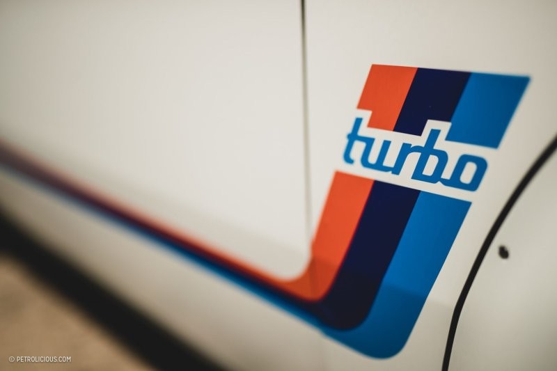 BMW 2002 Turbo: шкатулка с эмоциями начала 1970-х