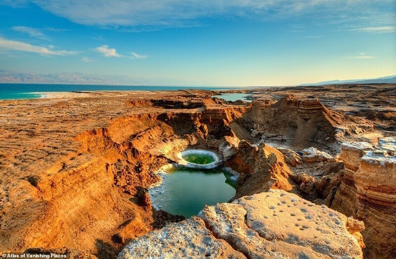 Мертвое море, Израиль - Иордания