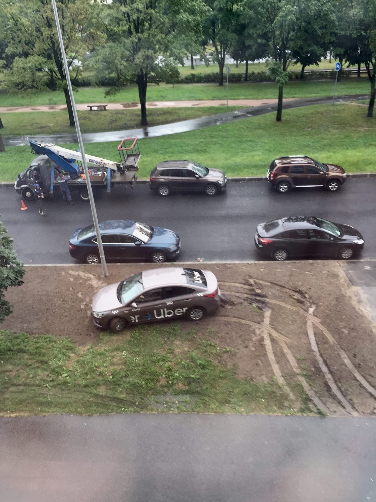 Подборка забавных автомобильных приколов на пятницу от Poker Face за 09 сентября 2022