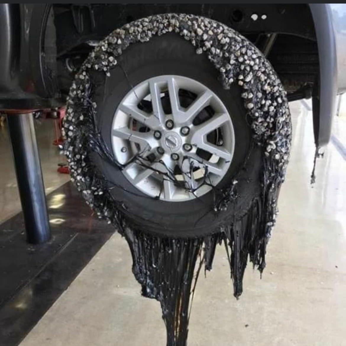 Погода наглядно продемонстрировала людям, кто на самом деле устанавливает  правила