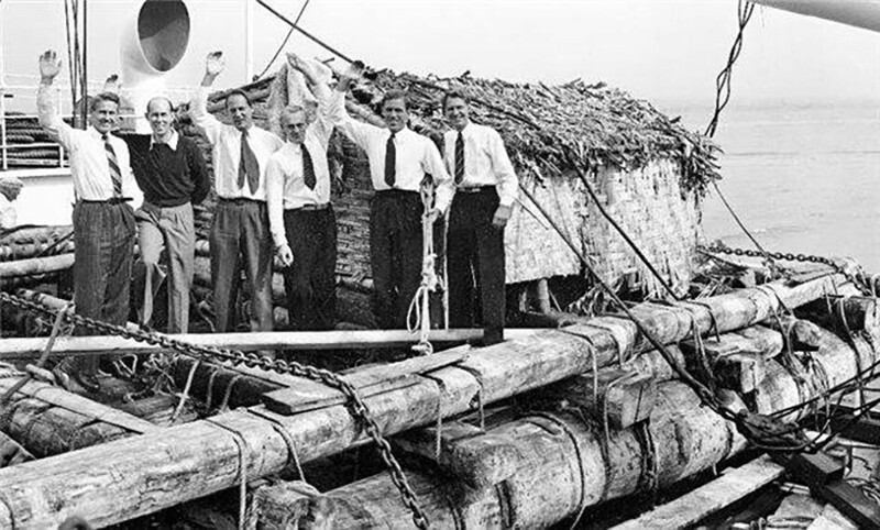 Тур Хейердал и пятеро его соратников отправились в путешествие на плоту «Кон-Тики». 1947 год