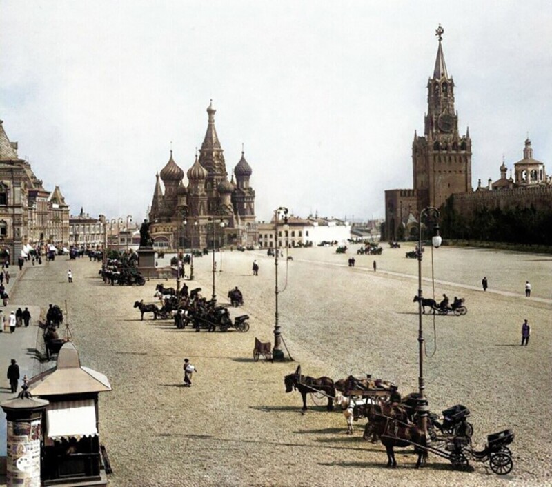 Цветная фотография Красной площади Москвы. 1899 год