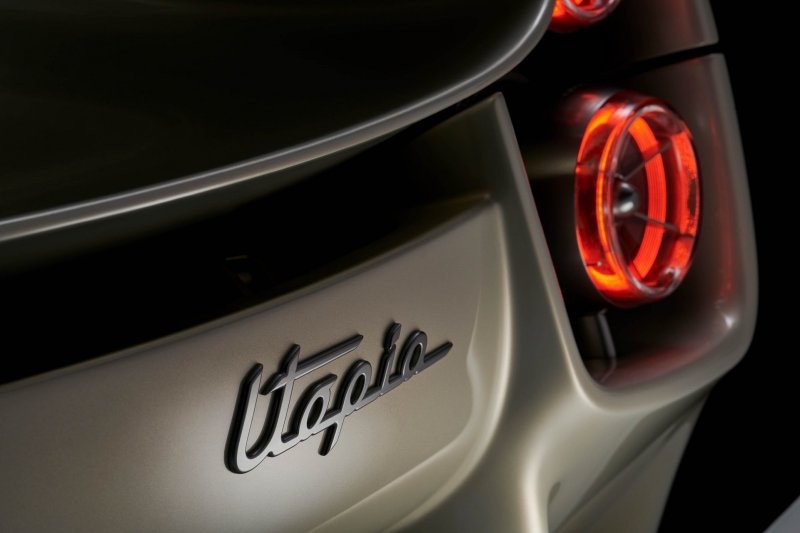 Новый Pagani Utopia — это V12 мощностью 864 силы и механическая коробка передач
