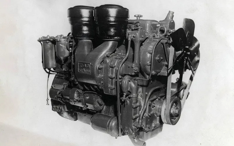 Двигатель ЯАЗ-204