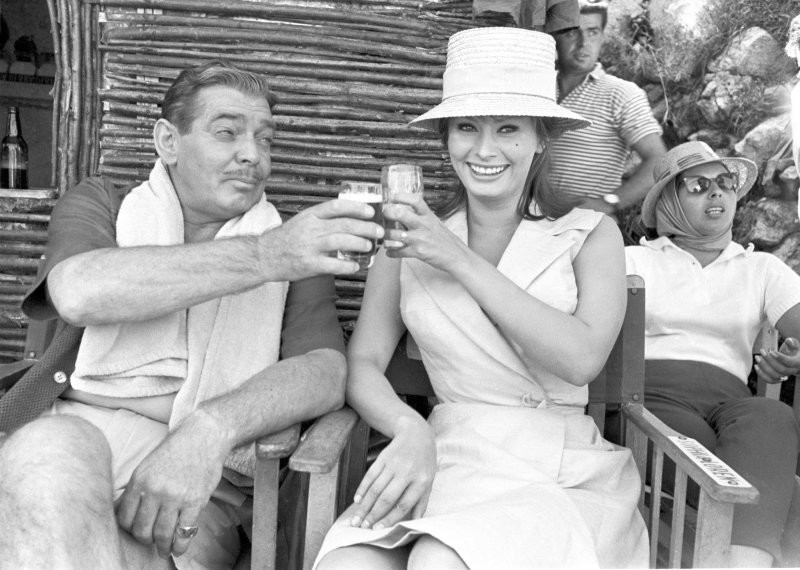 "Это началось в Неаполе" 1960 г. Кларк Гейбл и Софи Лорен