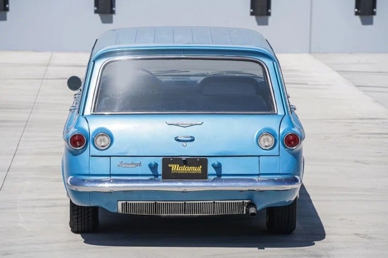 Chevrolet Corvair Lakewood 700: скандальный неформал 60-х