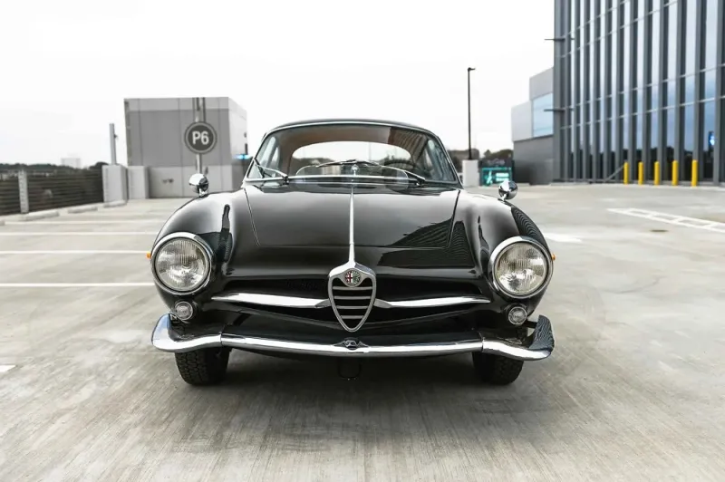 Лучшие времена Alfa Romeo: что ни автомобиль - то легенда