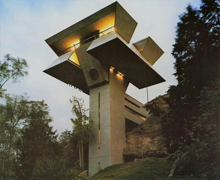 Дом архитектора Агустина Эрнандеса,  1975 год