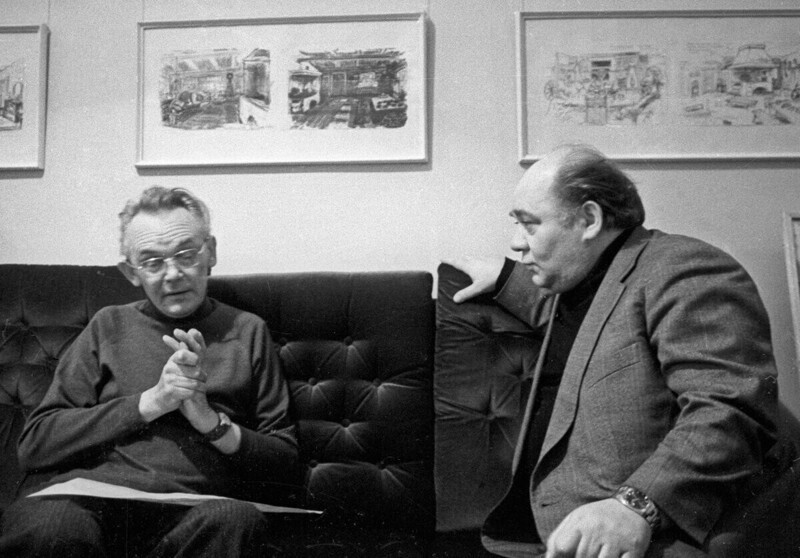 Режиссер Леонид Гайдай и Евгений Леонов работают над фильмом «За спичками», 1979 год