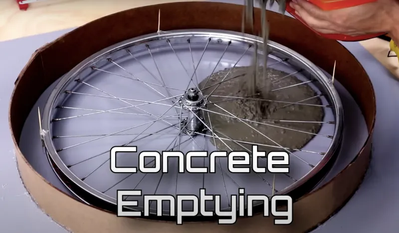 Взгляните на полностью функциональный 130-килограммовый бетонный велосипед