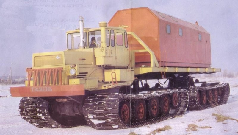 «Тюмень» — сочленённый болотоход для советских нефтяников