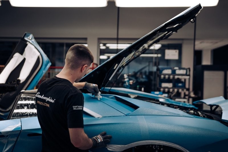 Конец чистокровной эры V12: Lamborghini прекращает производство Aventador
