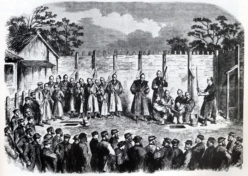 Самураи имели право казнить простолюдинов, которые проявили к ним неуважение. Это право сохранялось до 1870-х годов, до распада сословия