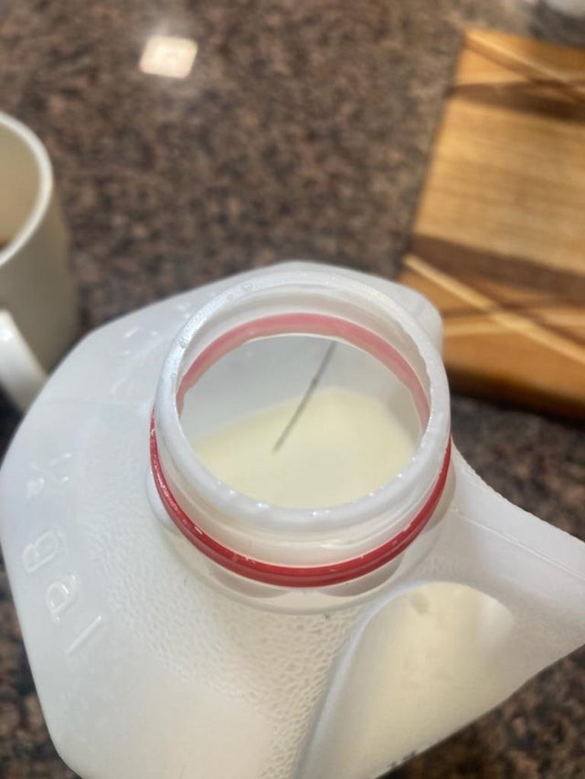 Иголка в бутылке молока, но откуда?