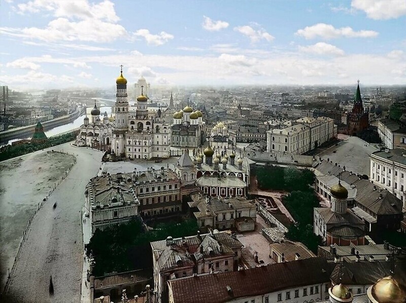 Дореволюционная цветная фотография московского Кремля (колоризация)