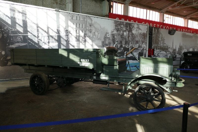 Динамический показ Уайт-АМО на выставке "Моторы Войны"