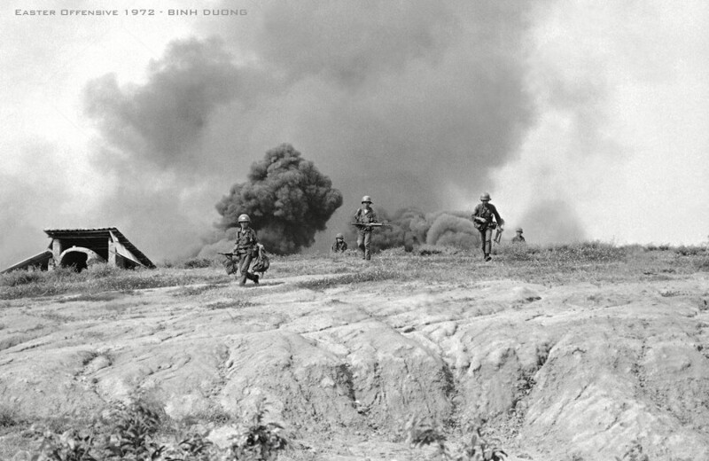 28 октября 1972 года. Вьетнам. Воздушные удары по позициям северовьетнамцев. Фото Van Sac Hoang.