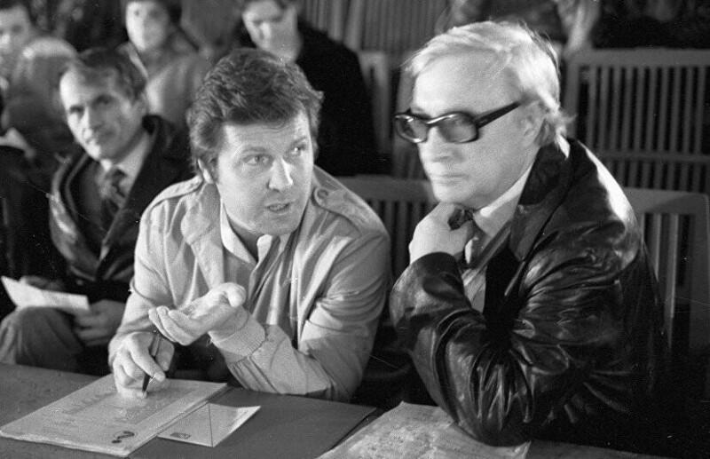 Лев Лещенко и поэт Лев Ошанин в жюри фестиваля молодежной песни «Красная гвоздика», 1983 год