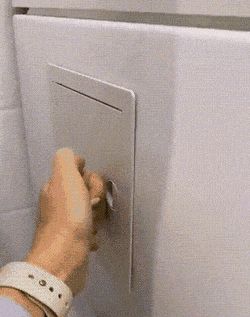 Есть кто дома?