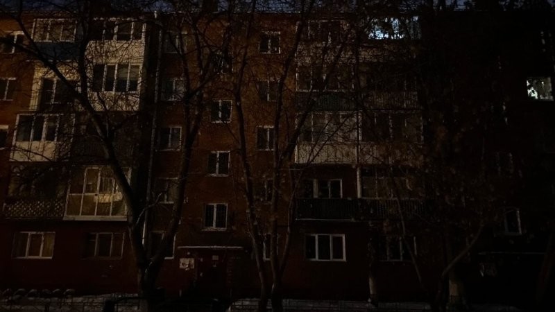 Тьма египетская в Киеве. Темная ночь, лишь гранаты летят по дворам…