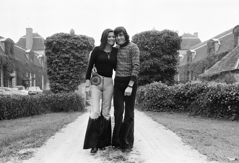 4 ноября 1972 года. Франция. Румынский теннисист Илие Настасе и его невеста Доминик Грациа. Фото Jean-Claude Deutsch.