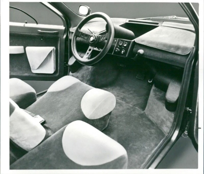Ford Ghia Trio 1983: крошечный автомобиль без двигателя стоимостью в полмиллиона долларов