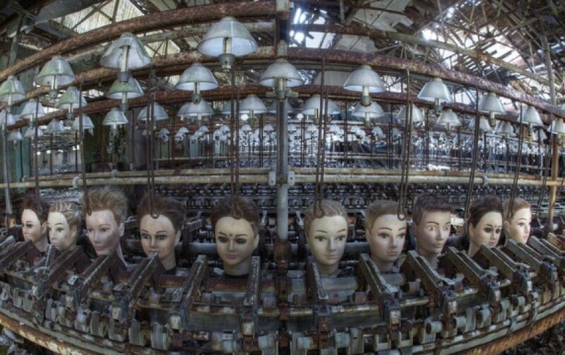 Завод по изготовлению кукол в Испании