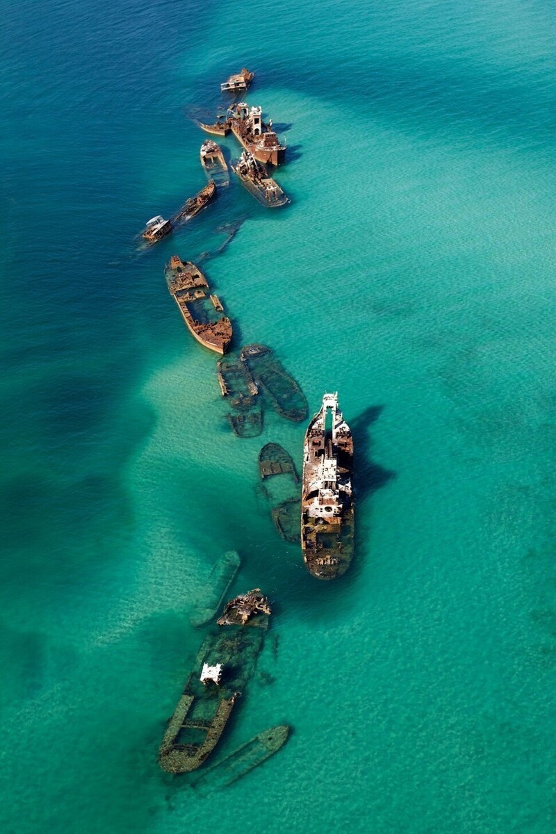 Риф Тангалума: кладбище кораблей у острова Моретон, Австралия