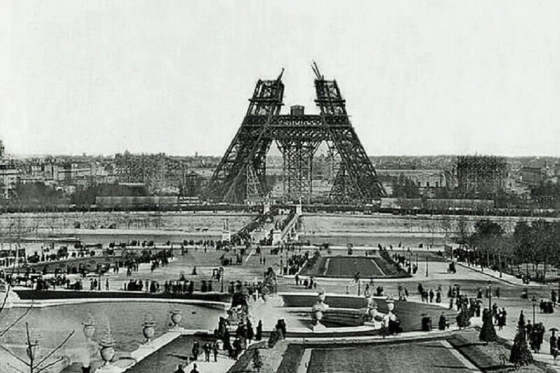 Эйфелева башня в процессе строительства, 1887 год
