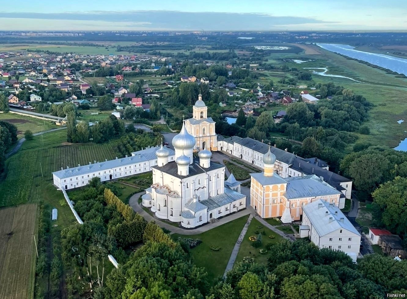 Кириллов монастырь Великий Новгород вид сверху