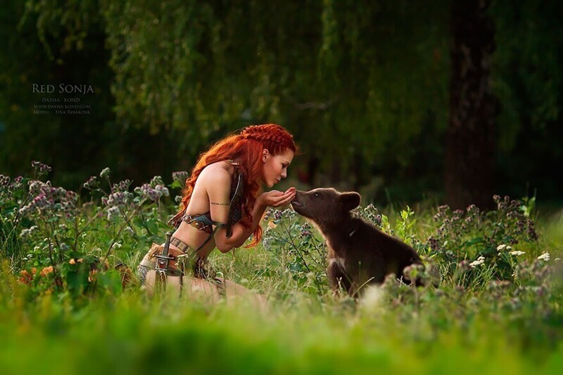 Девушка из Москвы делает сказочные кадры с участием животных