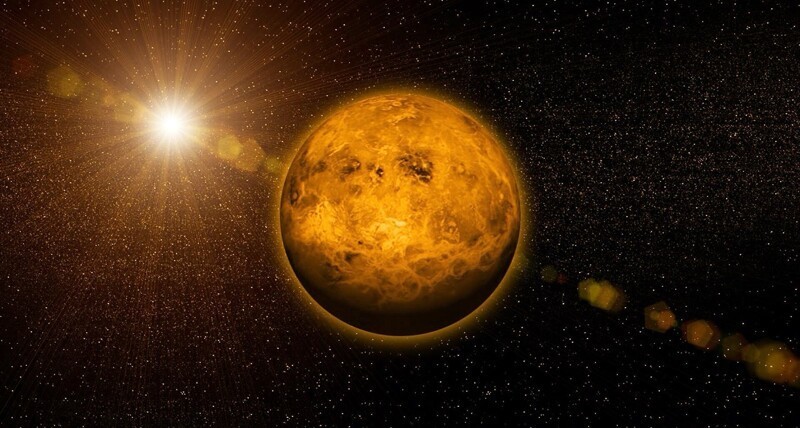 Венера - самый яркий объект в ночном небе Земли после Луны