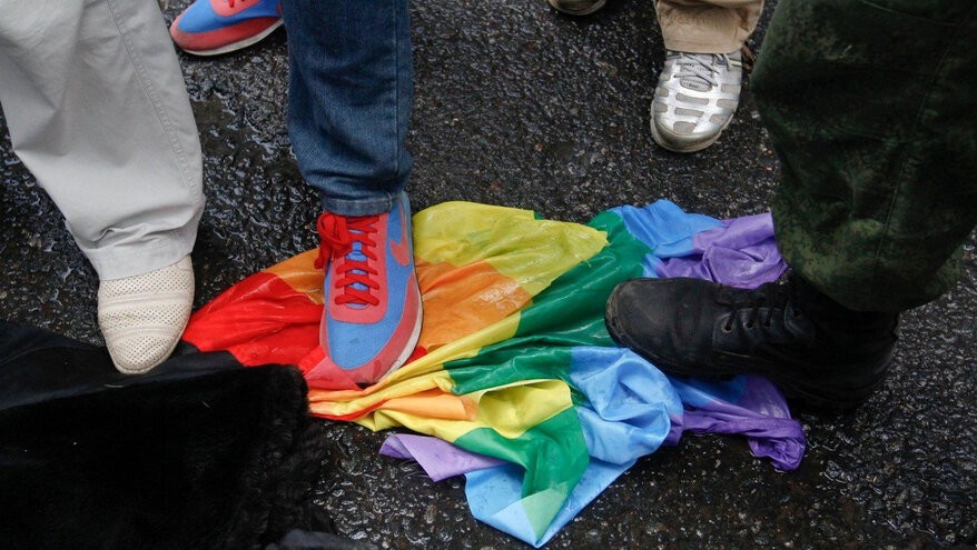 Госдума приняла закон о запрете пропаганды ЛГБТ, педофилии и смены пола