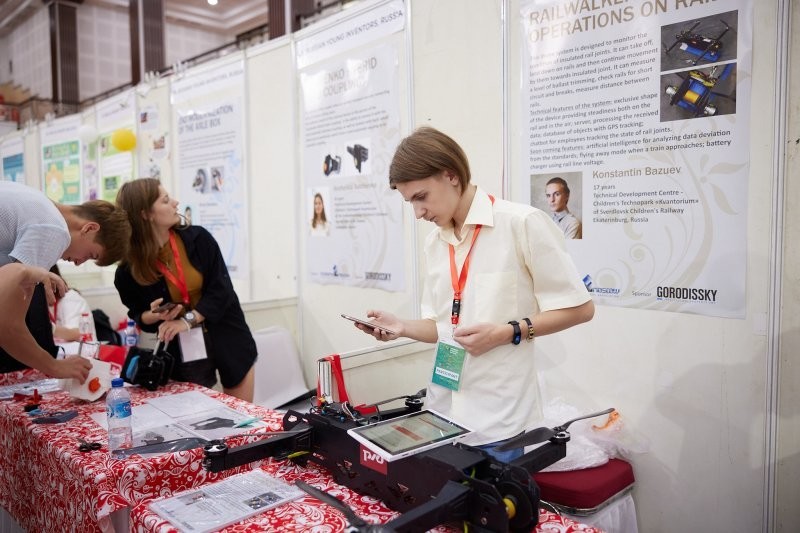 Российские школьники завоевали 3 золотых и 4 серебряных медали на Международном конкурсе юных изобретателей⁠⁠