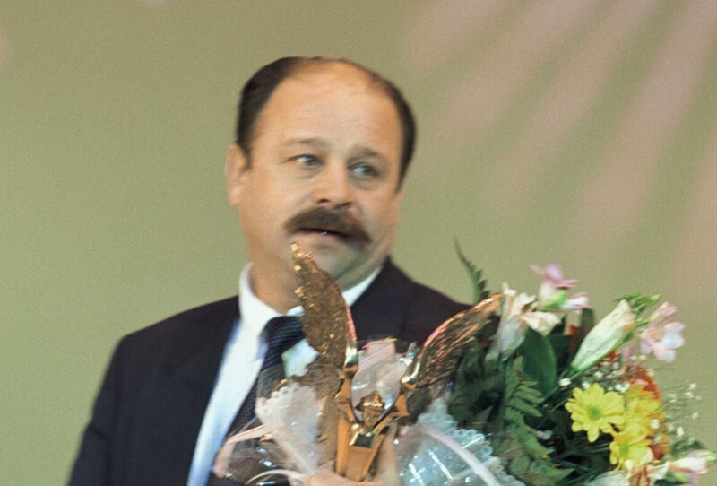 Владимир Ильин на церемонии вручения профессионального кинематографического приза «Ника», 1994 год