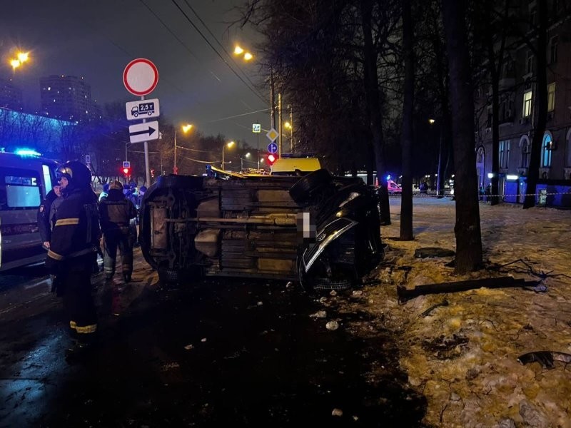 "Она в телефоне сидела": в Москве женщина устроила смертельное ДТП. Погибли мать и ребенок