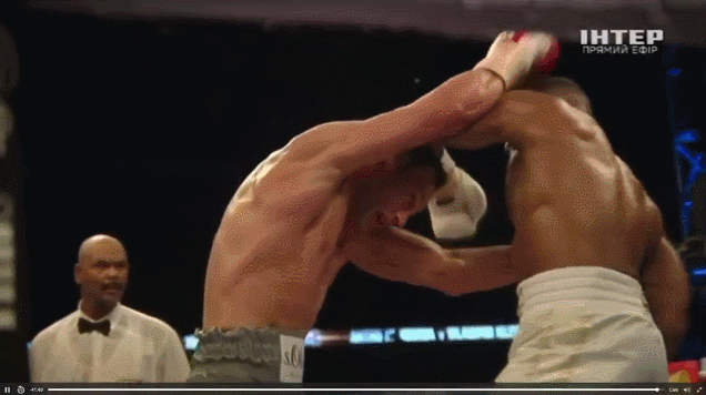 В Шотландии футболистам запретят бить по мячу головой накануне и на следующий день после матча