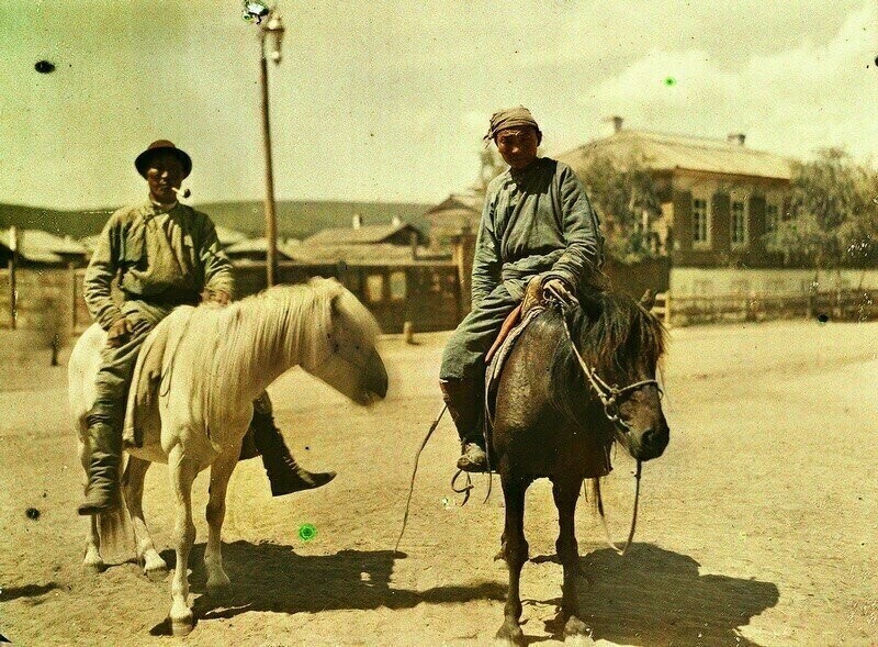 12 реальных снимков о том, как жила Монголия в начале ХХ столетия
