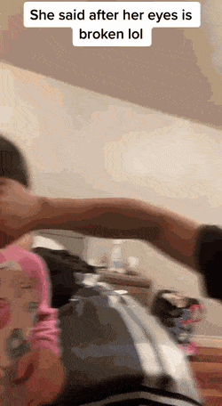 "Мама, что ты наделала?"