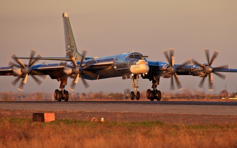 «Стрижи» прилетели: Почему ПВО проспала налет на стратегическую авиабазу