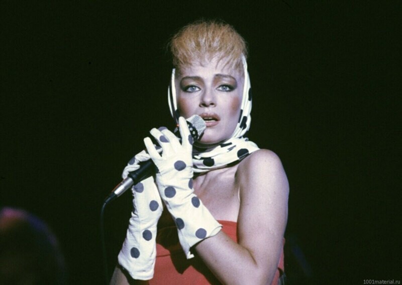 Ирина Понаровская на премьере шоу-программы «Все сначала» в Государственном Центральном концертном зале, 1988 год