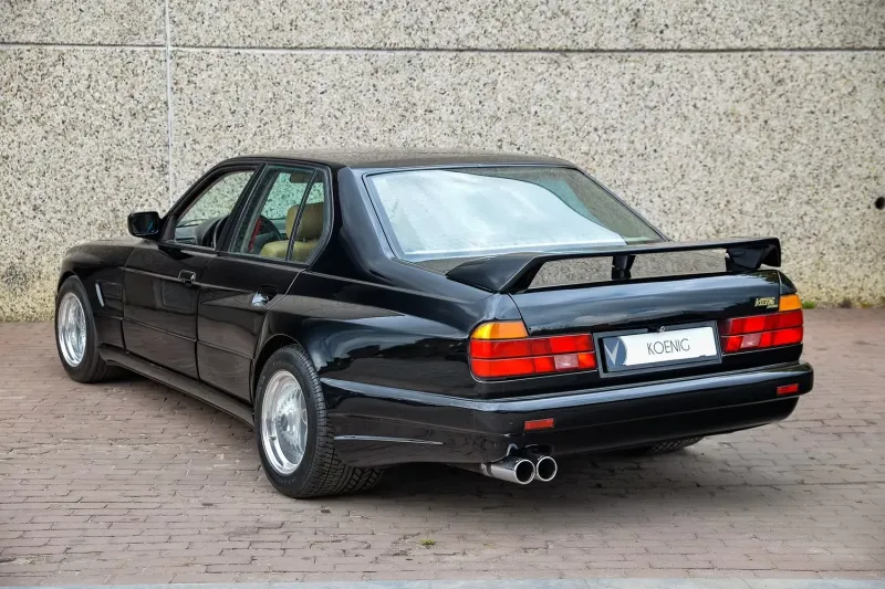 Безумный тюнинг 80-х: очень широкий BMW E32 730i Koenig Specials