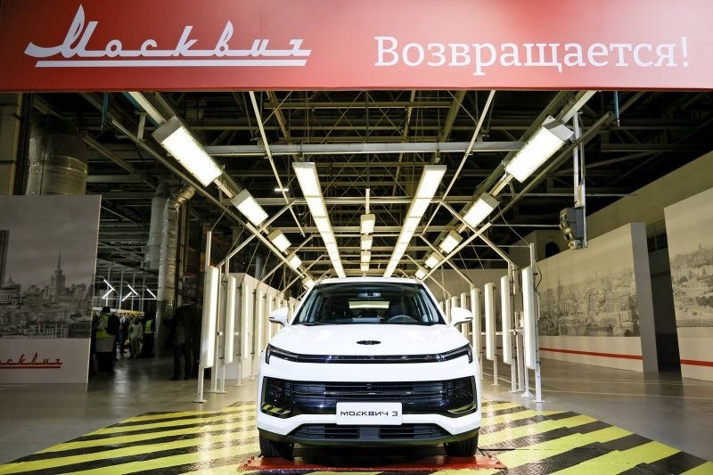 Дилеры раскрыли стоимость нового автомобиля «Москвич 3»