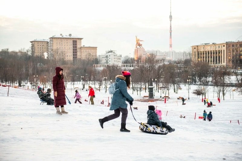 Новогодние праздники в Москве. Куда сходить?⁠⁠