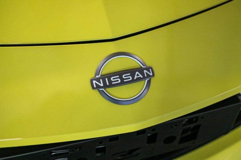 Nissan Z Proto: настоящий японский спорткар, 400 "лошадей" и шестиступенчатая ​​механика