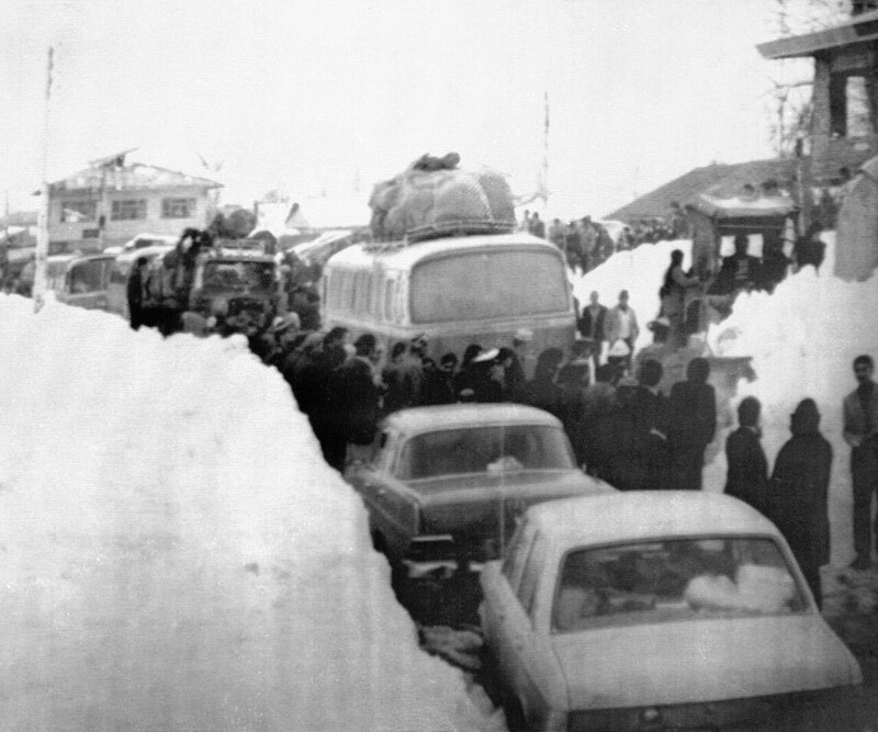 3 февраля 1972 года в Иране началась сильнейшая метель. Она бушевала 6 дней и погубила более 4000 человек