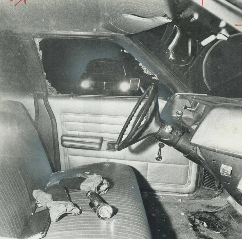 11 января 1973 года. Канада, Торонто. Констебель Джеймс Лотиан расстрелян в собственной машине. В убийстве подозревается некая Барбара Ирэн Уилсон, 17 лет.