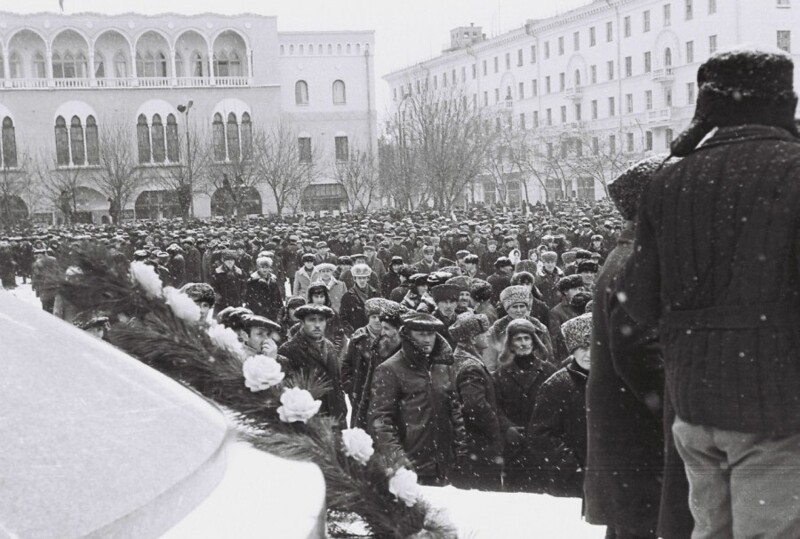 16-18 января 1973 года. Грозный. Митинг ингушей, недовольных вычленением из состава Чечено-Ингушской АССР Пригородного района.